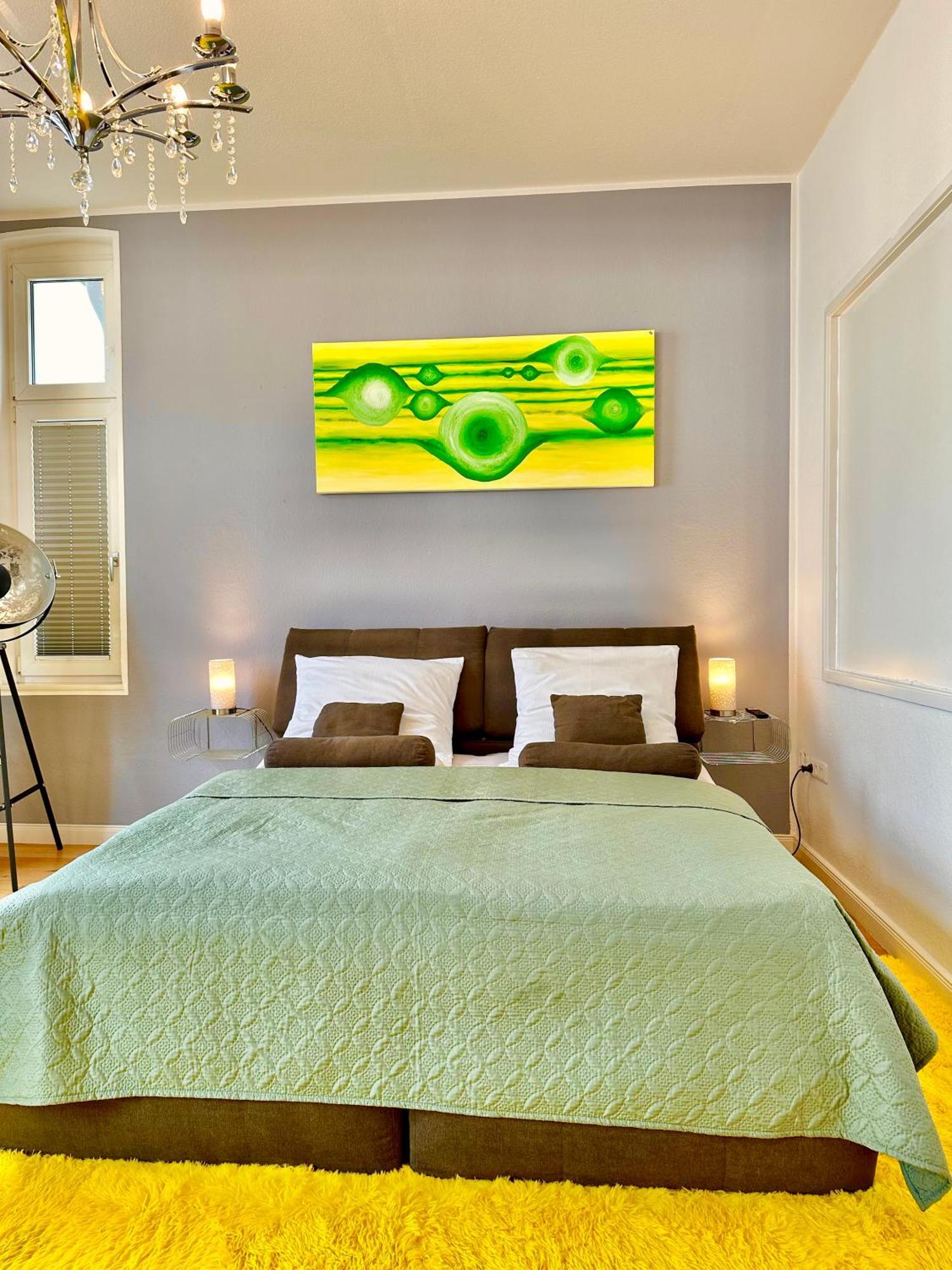 Geraeumiges City-Apartment Mit 2 Badezimmer Und Parkplaetzen D46-Og Oldenburg Exterior photo